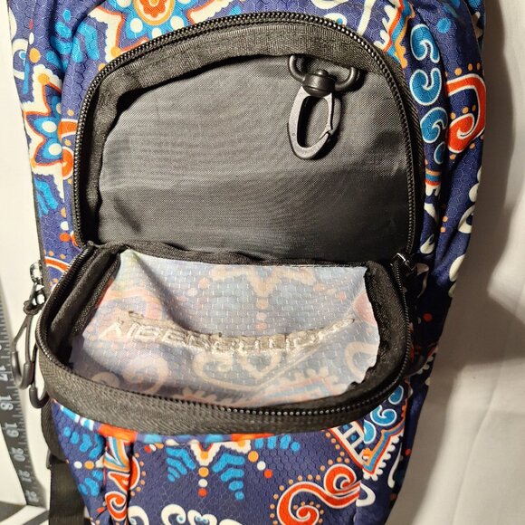 Vibedration Hydration Backpack w/o bladder - Red, White, Blue pattern - used
